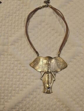 Gold Elephant Pendant Necklace - Women Jewelry